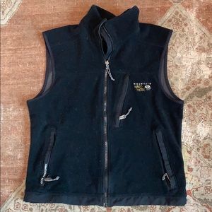 Men’s Mountain Hardware Fleece Vest
